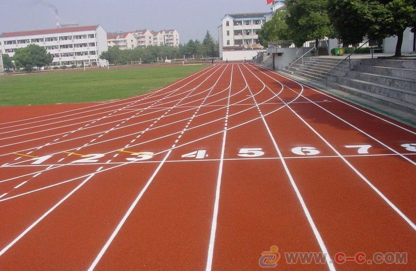 新疆塑胶跑道贵不贵