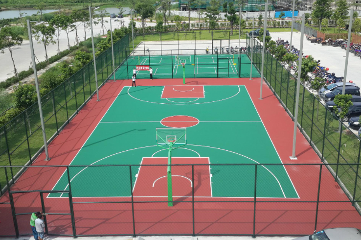 篮球场铺塑胶跑道尺寸大小